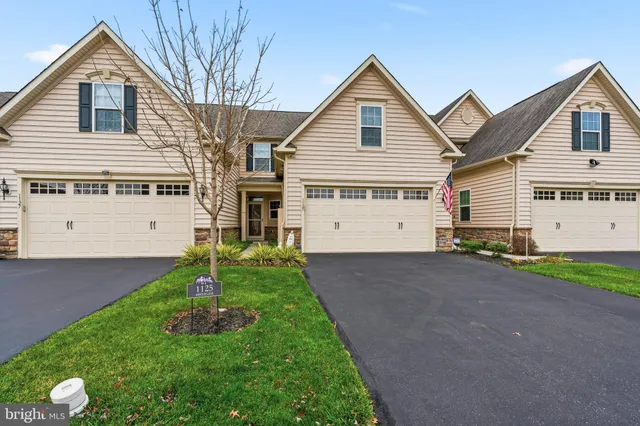 $425,000 | 1125 Arbour Lane, Quakertown, PA 18951