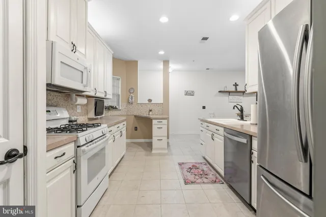 $425,000 | 1125 Arbour Lane, Quakertown, PA 18951