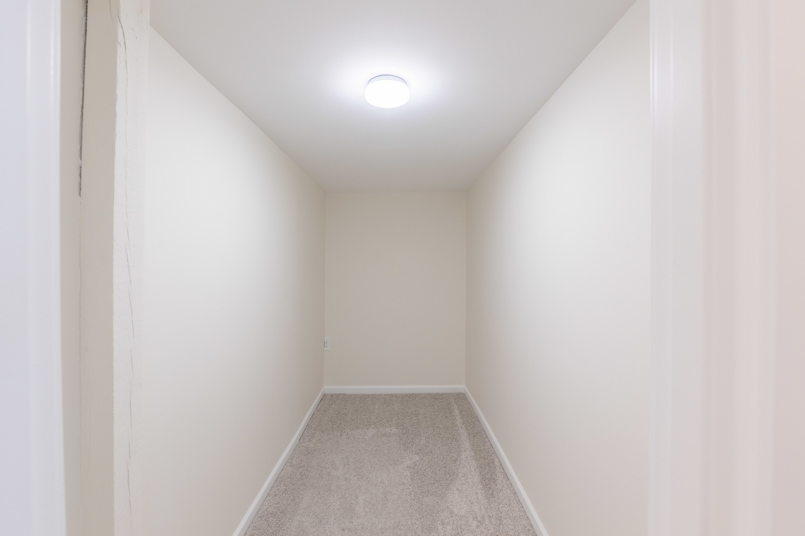 9160 South Hamilton Avenue Chicago, IL 60643 - Photo 39 of 53 a view of small space