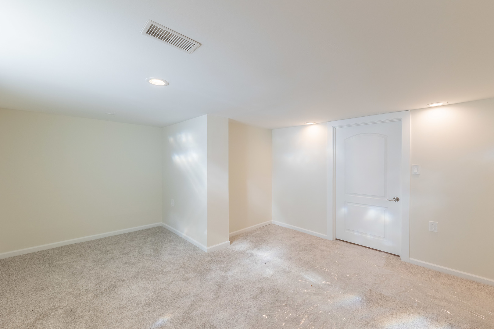 9160 South Hamilton Avenue Chicago, IL 60643 - Photo 42 of 53 a view of an empty room