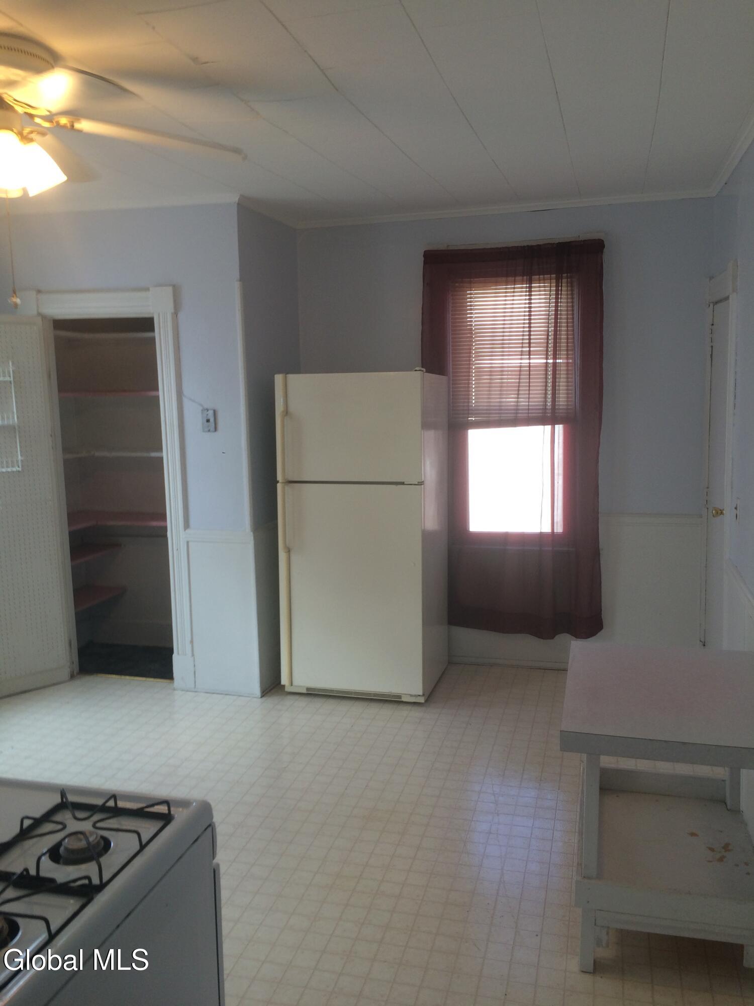 19 120th Street, Unit 2 Troy, NY 12182 - Photo 24 of 29 K