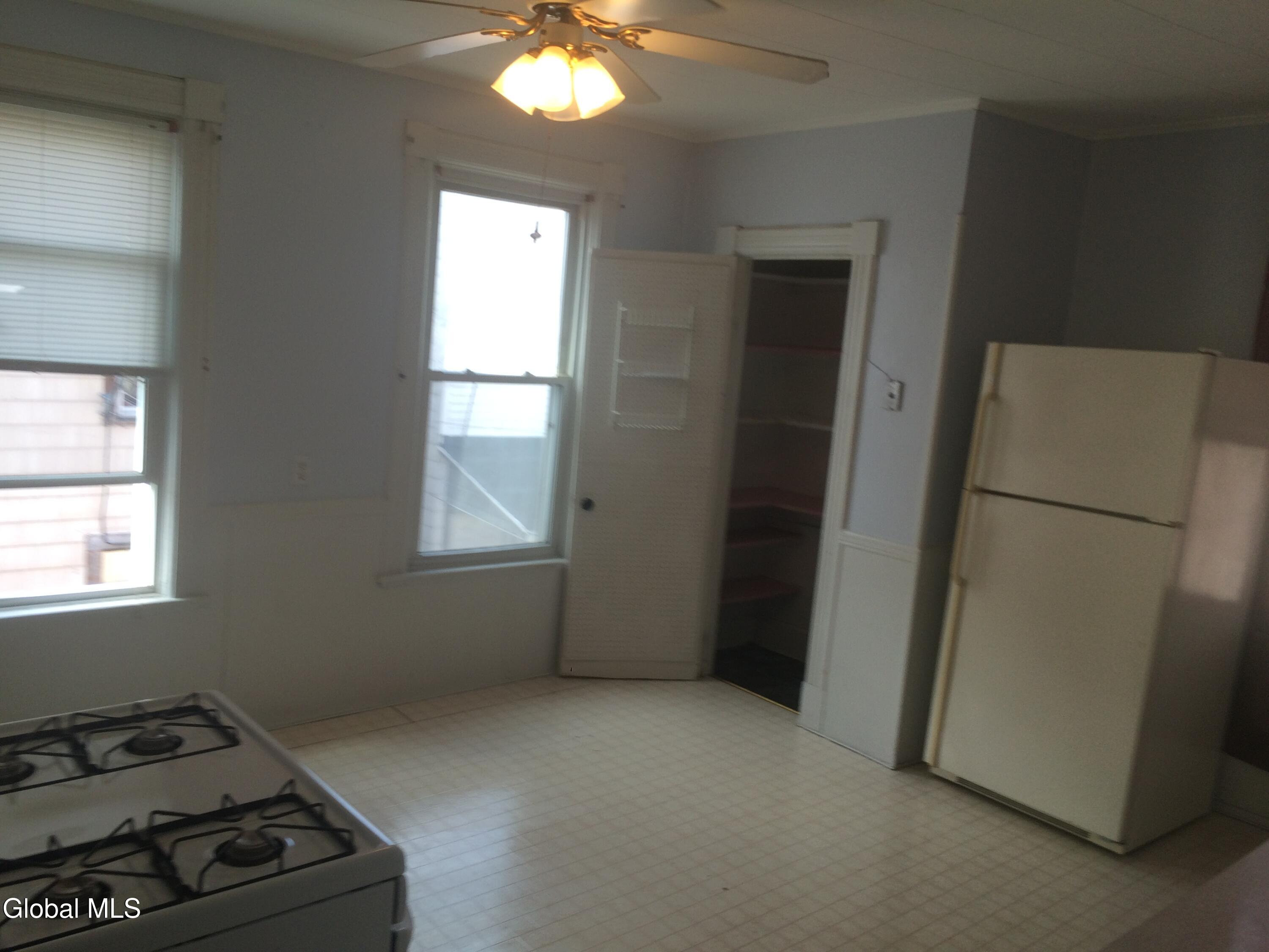 19 120th Street, Unit 2 Troy, NY 12182 - Photo 25 of 29 K3