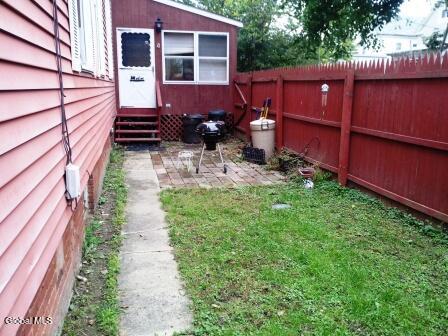 19 120th Street, Unit 2 Troy, NY 12182 - Photo 28 of 29 071