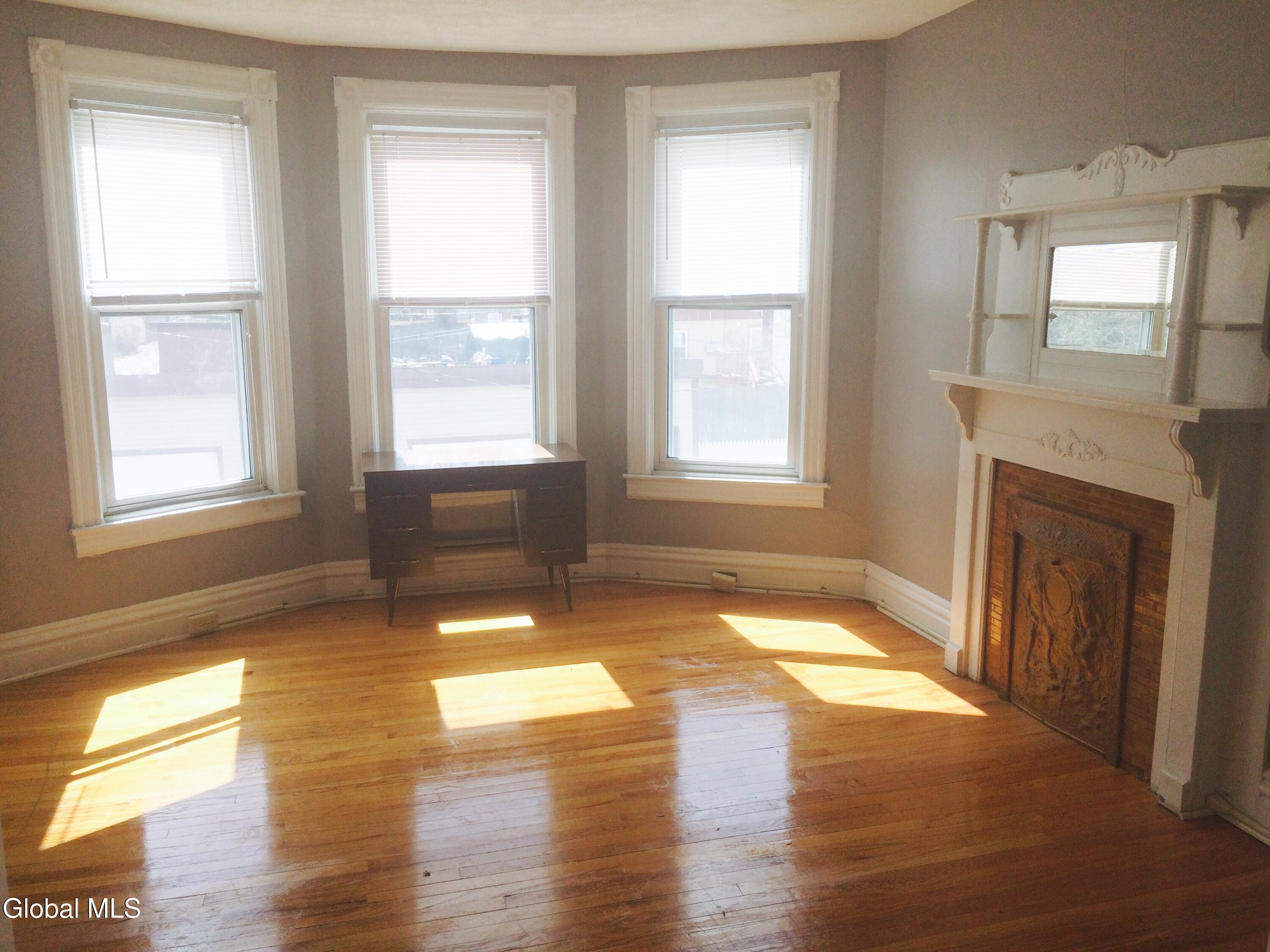 19 120th Street, Unit 2 Troy, NY 12182 - Photo 8 of 29 Grey fr