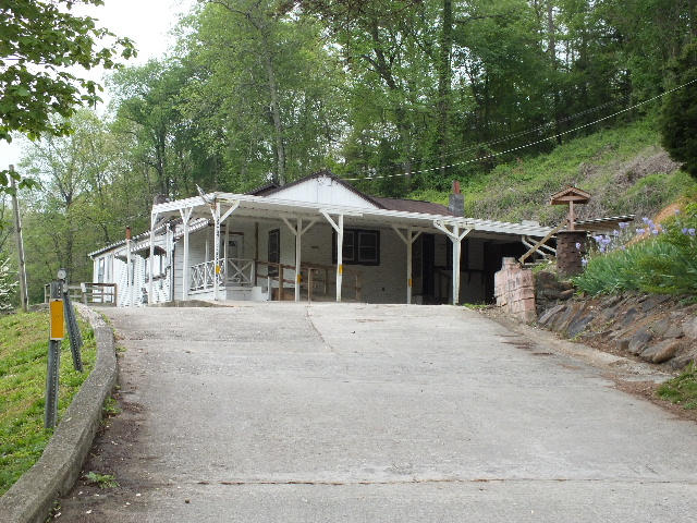 2014_0428BAUMGARTNE-3-UPDATED0005