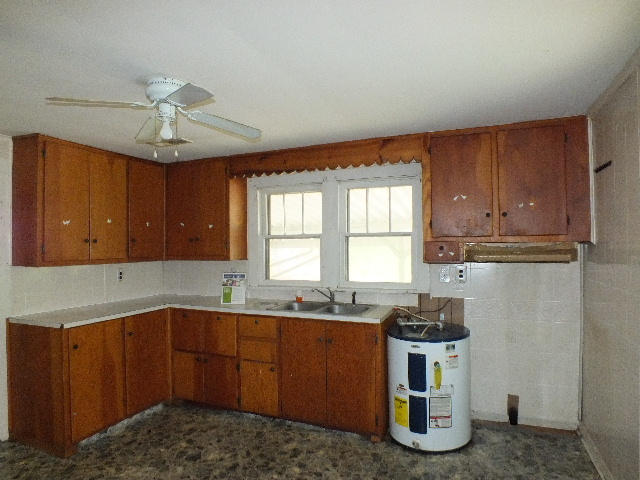 536 Baumgartner Road Harriman, TN 37748 - Photo 10 of 18 2014_0428BAUMGARTNE-3-UPDATED0007