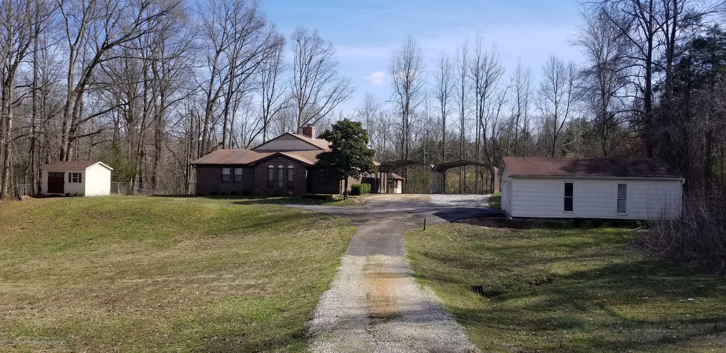 2128 North Red Banks Road Byhalia, MS 38611 - Photo 1 of 13 20190311_153348