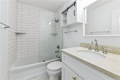 $199,000 | 1532 St Andrew Street, Unit 307, New Orleans, LA 70130