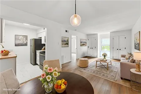 $199,000 | 1532 St Andrew Street, Unit 307, New Orleans, LA 70130