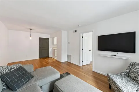 $199,000 | 1532 St Andrew Street, Unit 307, New Orleans, LA 70130