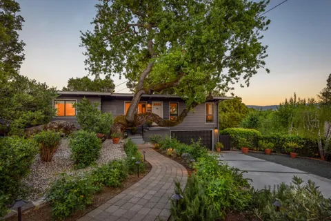 $4,695,000 | 175 Alta Mesa Road, Woodside, CA 94062