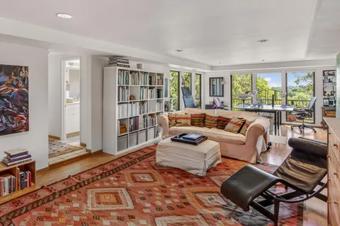 $4,695,000 | 175 Alta Mesa Road, Woodside, CA 94062