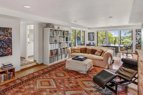 $4,695,000 | 175 Alta Mesa Road, Woodside, CA 94062