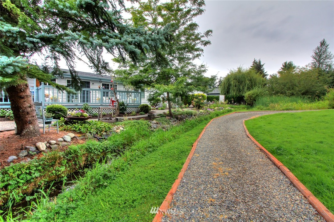23803 Lake Drive East Bothell, WA 98021 - Photo 20 of 25