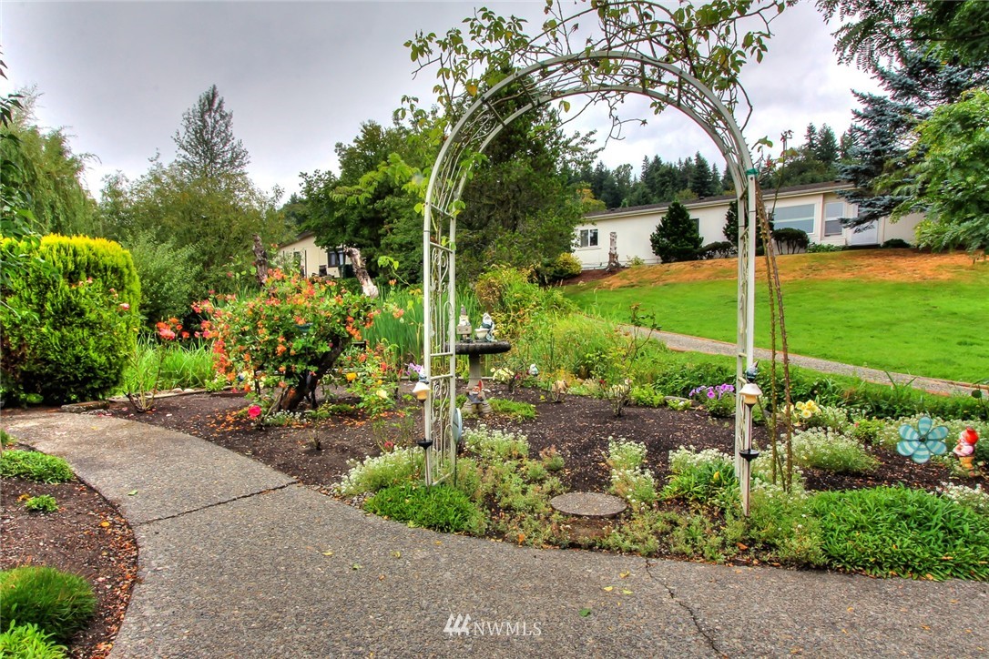 23803 Lake Drive East Bothell, WA 98021 - Photo 22 of 25