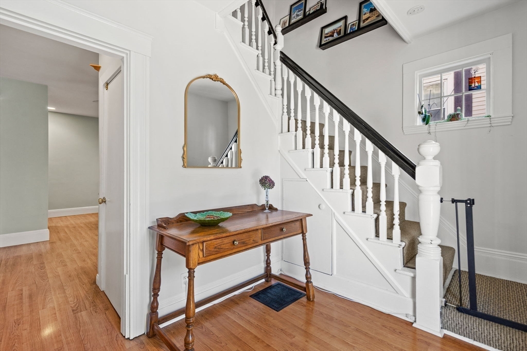 6 Rowell Avenue Beverly, MA 01915 - Photo 5 of 29