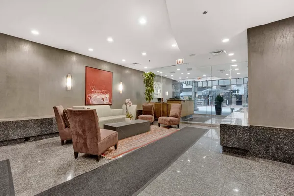 $398,000 | 110 East Delaware Place, Unit 401, Chicago, IL 60611