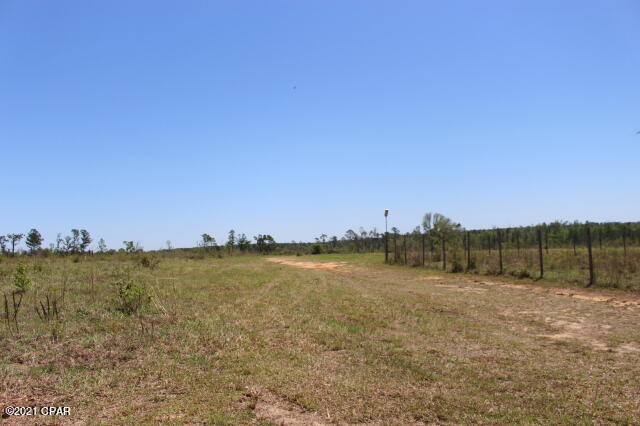 13126 County Line Road Fountain, FL 32438 - Photo 21 of 45 Gallery Image 21