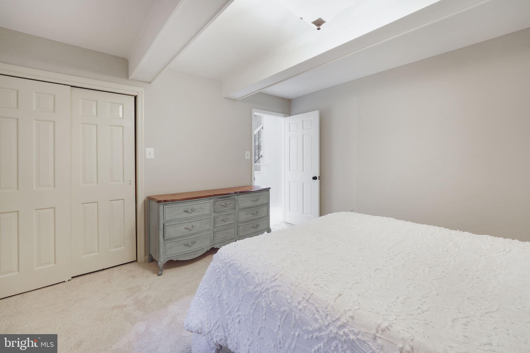 1150 Kensington Road McLean, VA 22101 - Photo 29 of 37 Gallery Image 29