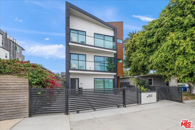 a view of a house with a garage