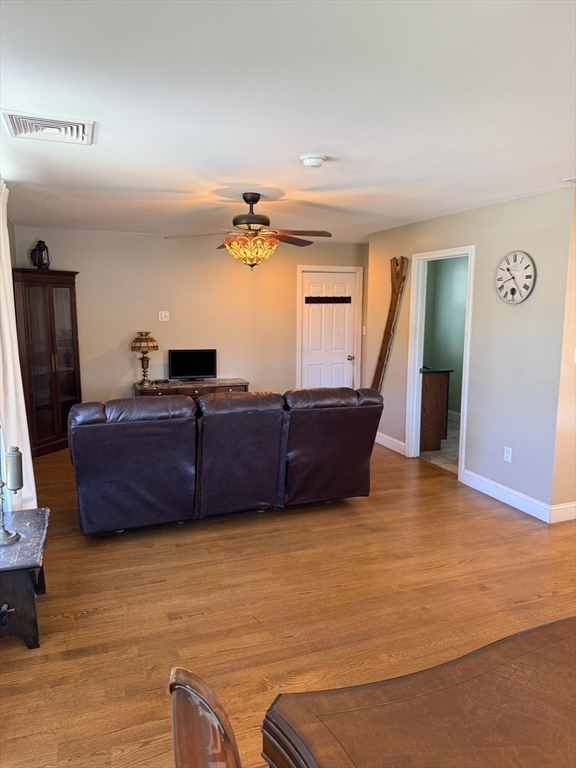 128 Lafayette Road, Unit 1 Salisbury, MA 01952 - Photo 15 of 24