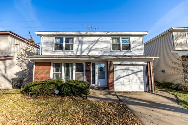 $265,000 | 13415 South Mackinaw Avenue, Chicago, IL 60633