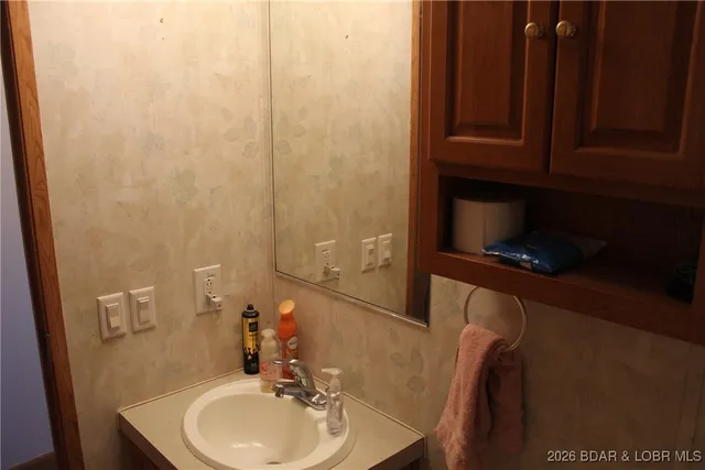 $127,500 | 1023 Southeast 350 Road, Clinton, MO 64735