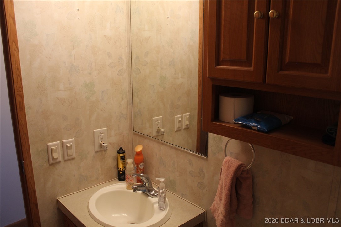 1023 Southeast 350 Road Clinton, MO 64735 - Photo 18 of 29