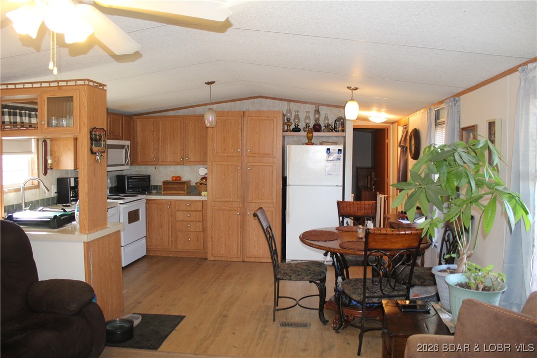 1023 Southeast 350 Road Clinton, MO 64735 - Photo 25 of 29