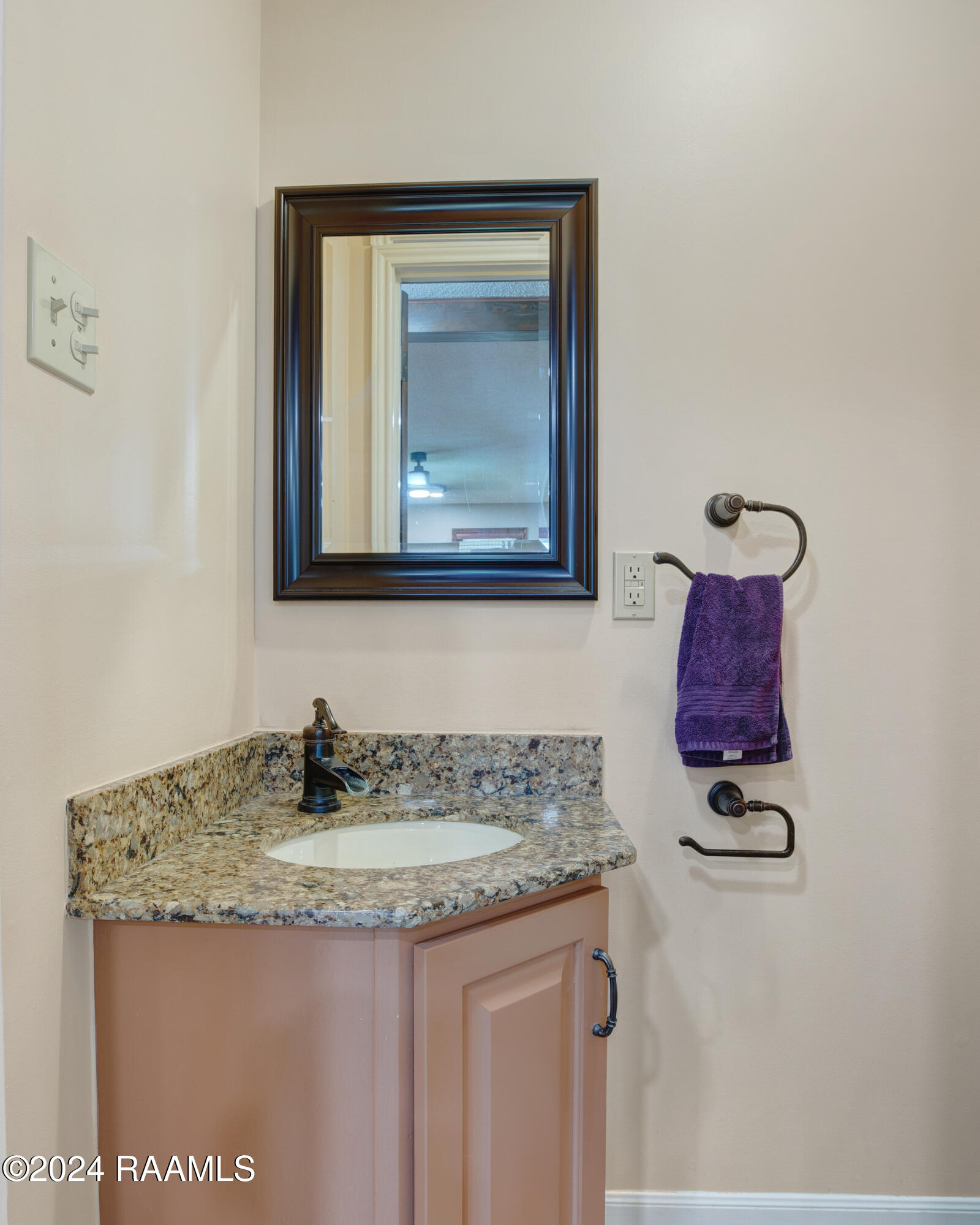 415 Kyle Landry Road New Iberia, LA 70563 - Photo 27 of 35 415KyleLandry-15
