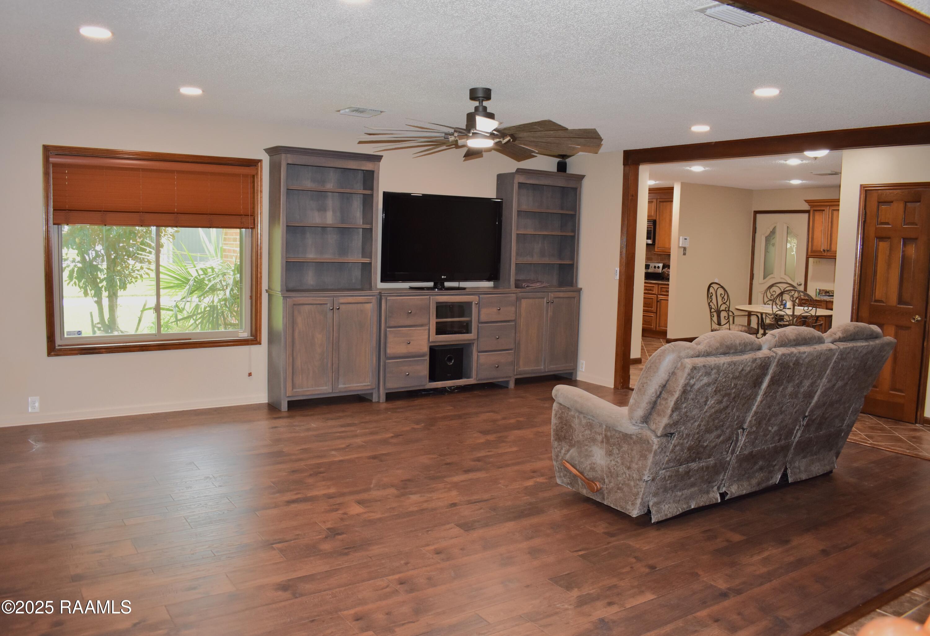 415 Kyle Landry Road New Iberia, LA 70563 - Photo 9 of 35 b3 copy