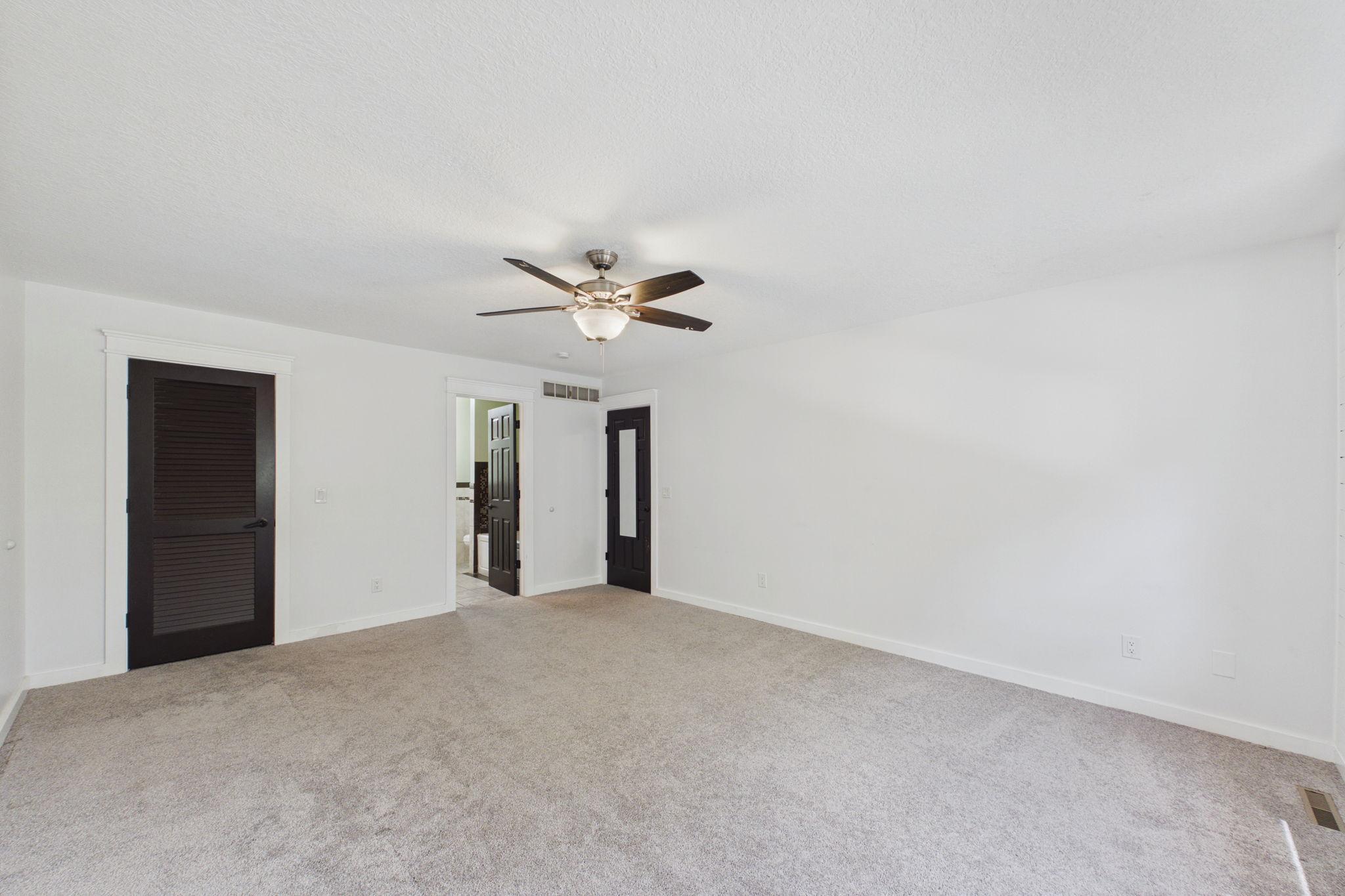 2209 Beacon Drive Southwest Rochester, MN 55902 - Photo 16 of 37