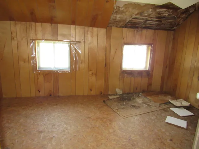 $299,900 | W1037 Highway 96, Kaukauna, WI 54130