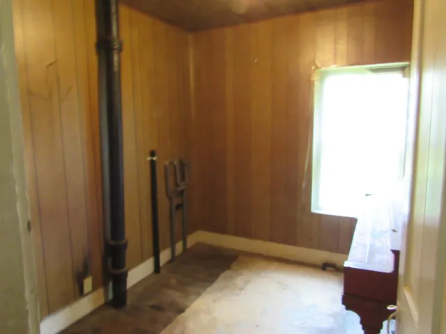 $299,900 | W1037 Highway 96, Kaukauna, WI 54130