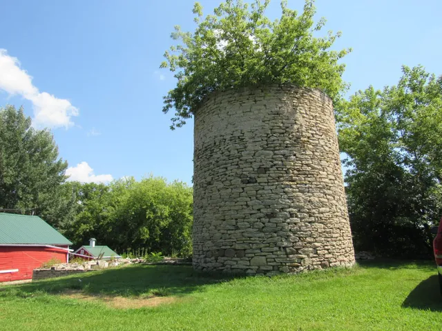 $299,900 | W1037 Highway 96, Kaukauna, WI 54130