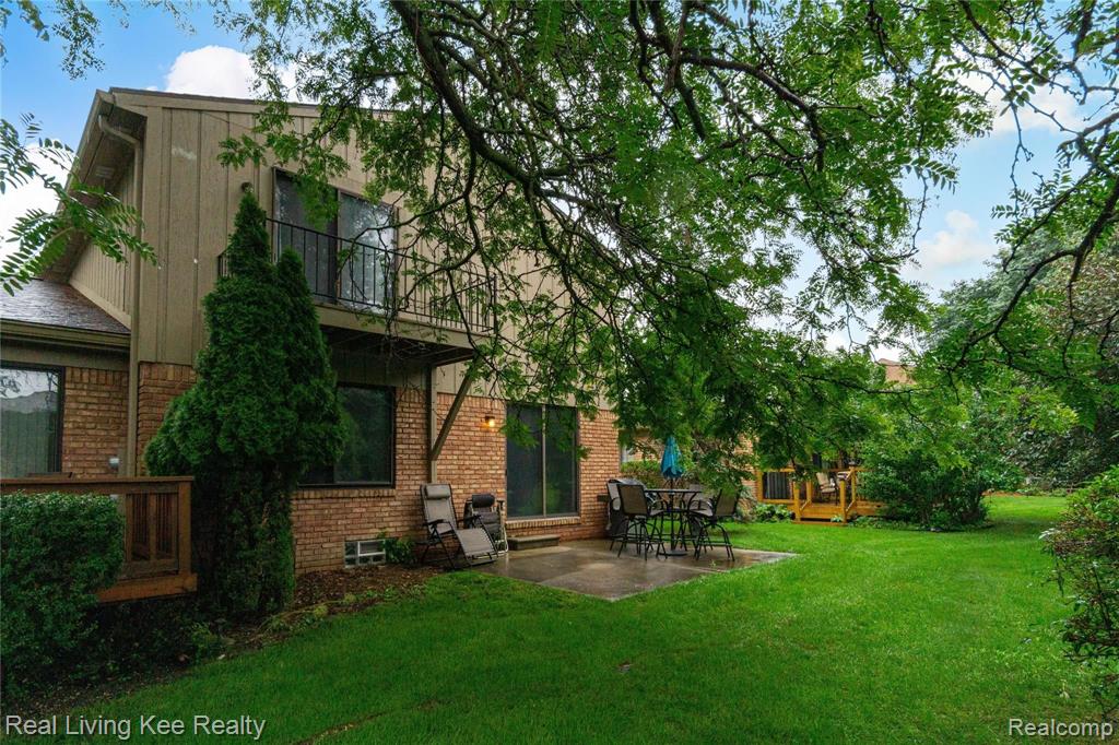 1870 Allenway Court Rochester Hills, MI 48309 - Photo 32 of 40