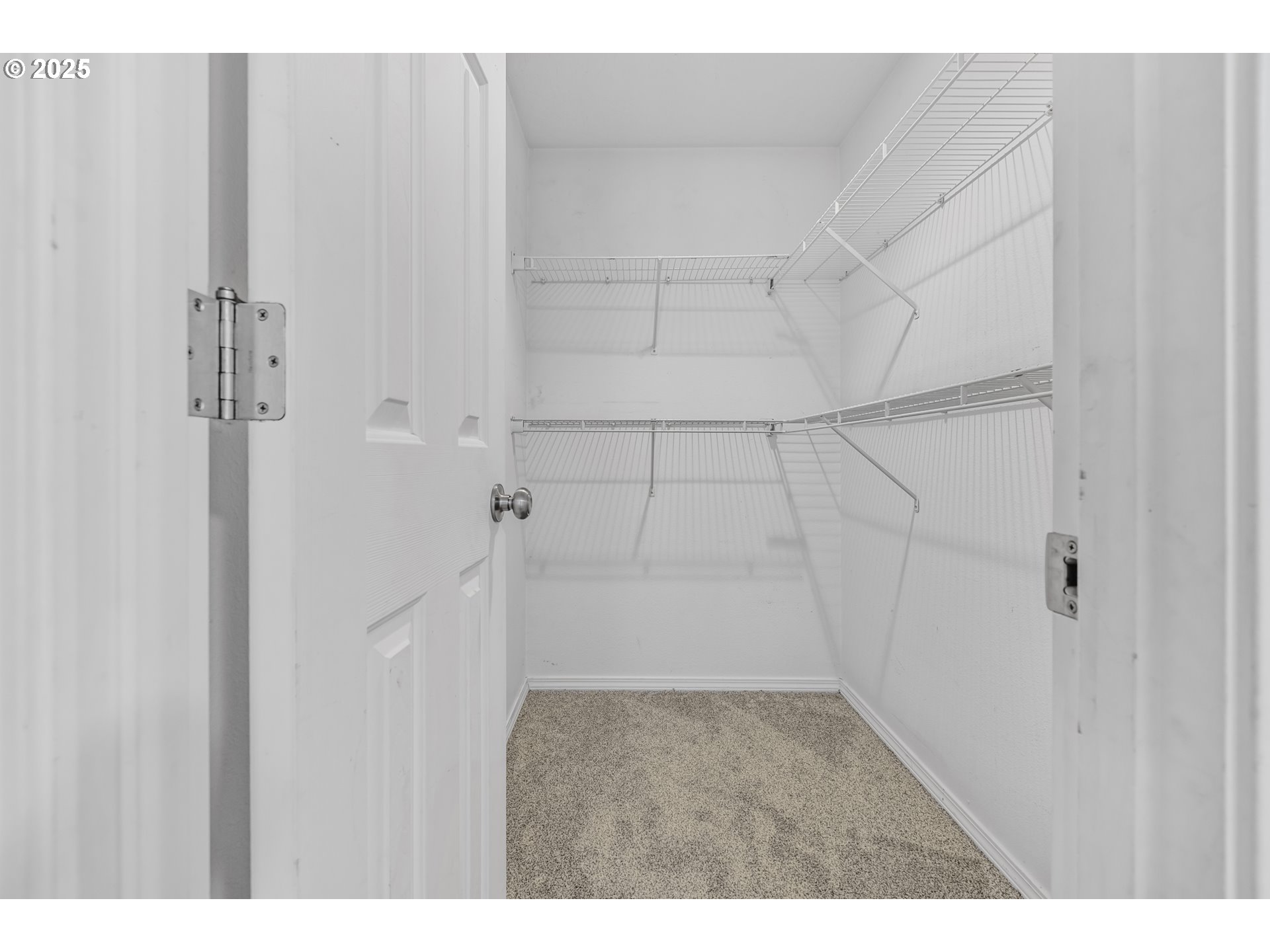 1580 South 60th Street Springfield, OR 97478 - Photo 20 of 36 a view of small space
