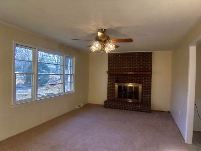 118 Rockmont Road Easley, SC 29640 - Photo 6 of 20