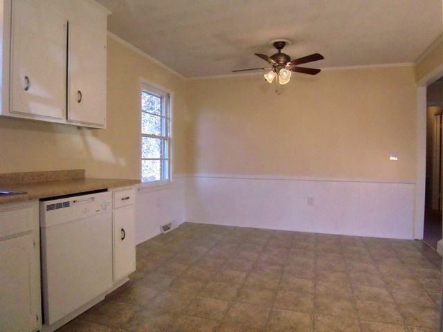 118 Rockmont Road Easley, SC 29640 - Photo 10 of 20