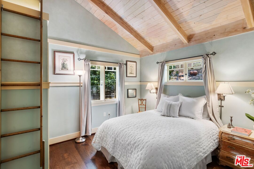 635 Greenleaf Canyon Road Topanga, CA 90290 - Photo 22 of 39 Gallery Image 22