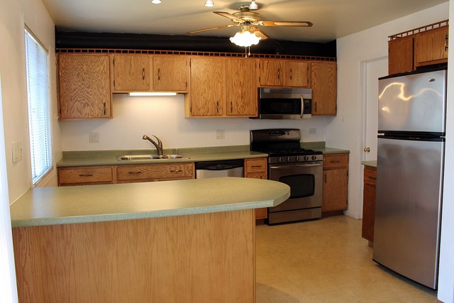461 Minnesota Circle Carol Stream, IL 60188 - Photo 8 of 15 a kitchen with a sink a stove and refrigerator