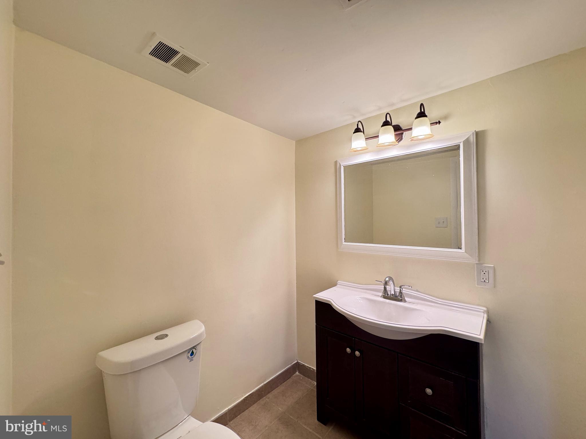 903 Farmstead Road Cockeysville, MD 21030 - Photo 17 of 21 Gallery Image 17
