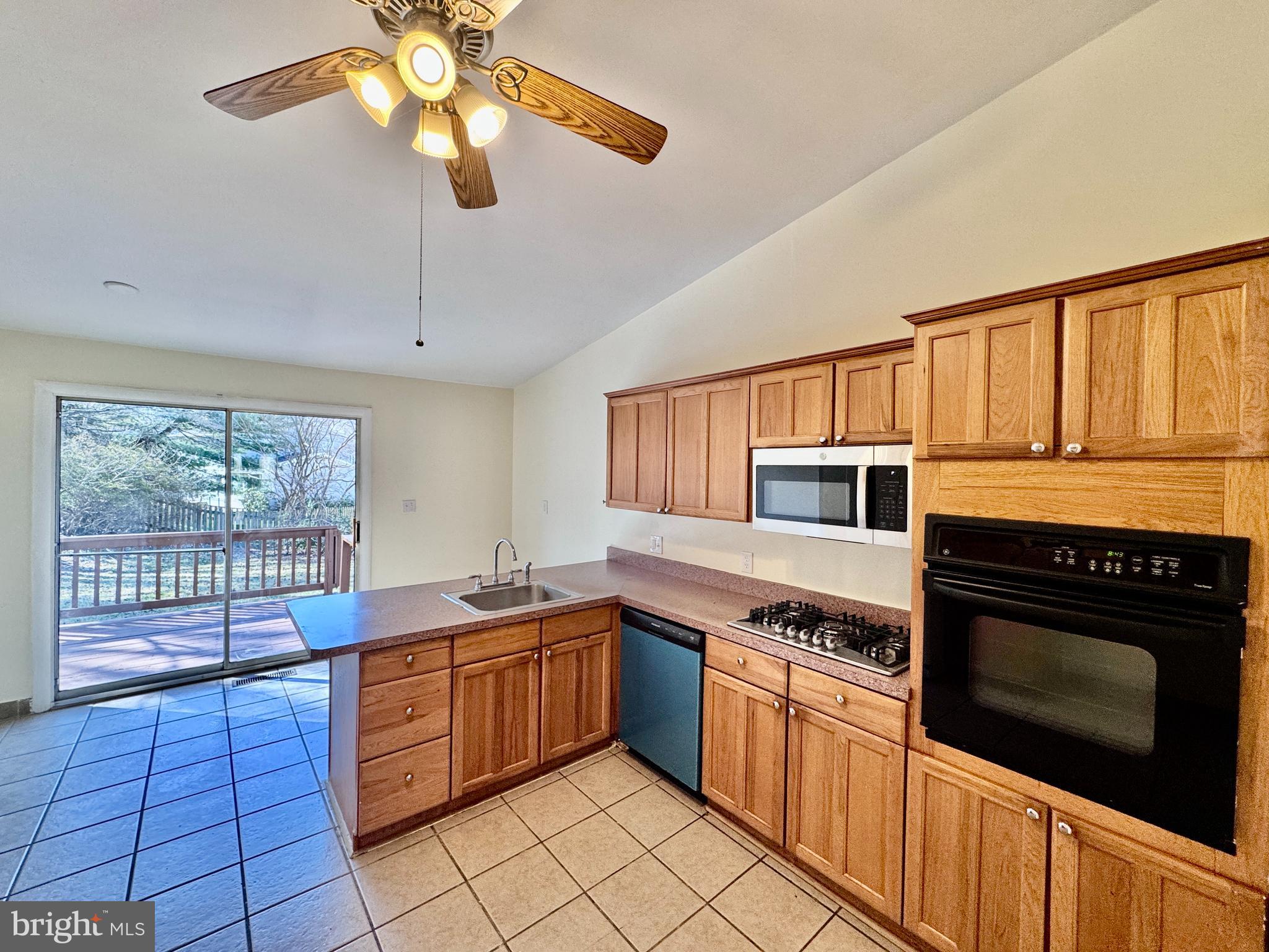 903 Farmstead Road Cockeysville, MD 21030 - Photo 7 of 21 Gallery Image 7