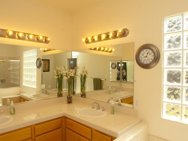 12683 Oak Knoll Road Poway, CA 92064 - Photo 11 of 22