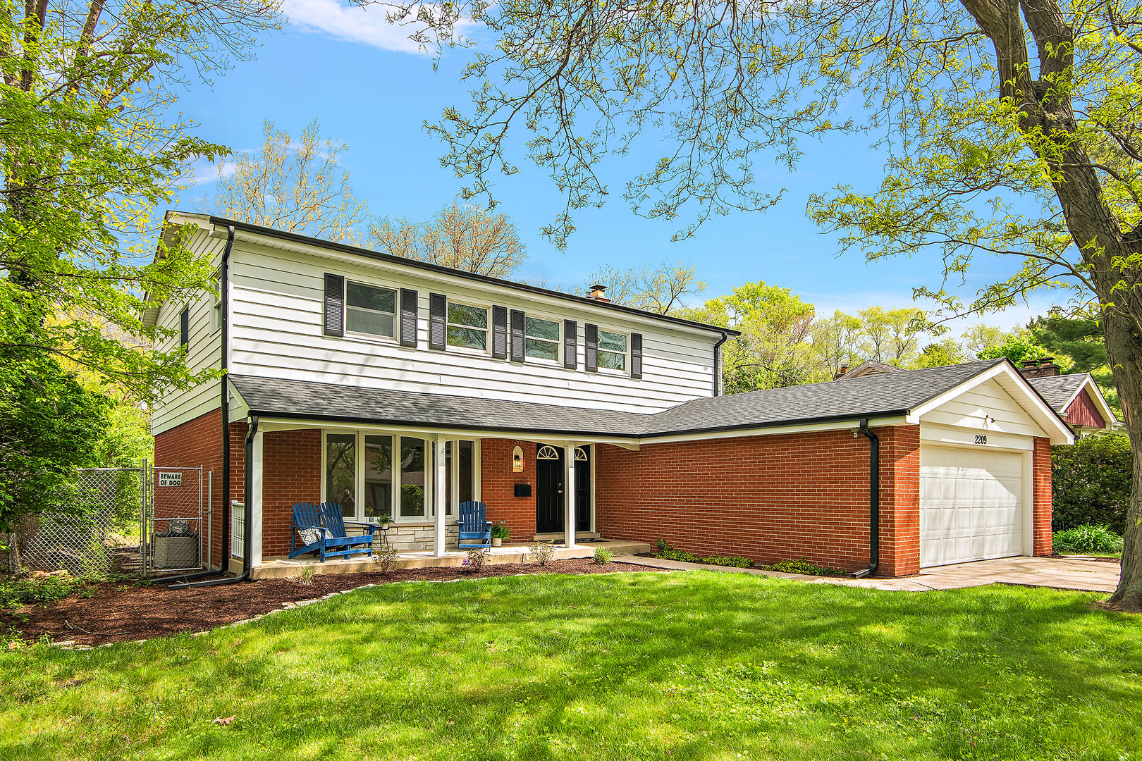 2209 Collett Lane Flossmoor, IL 60422 - Photo 1 of 38