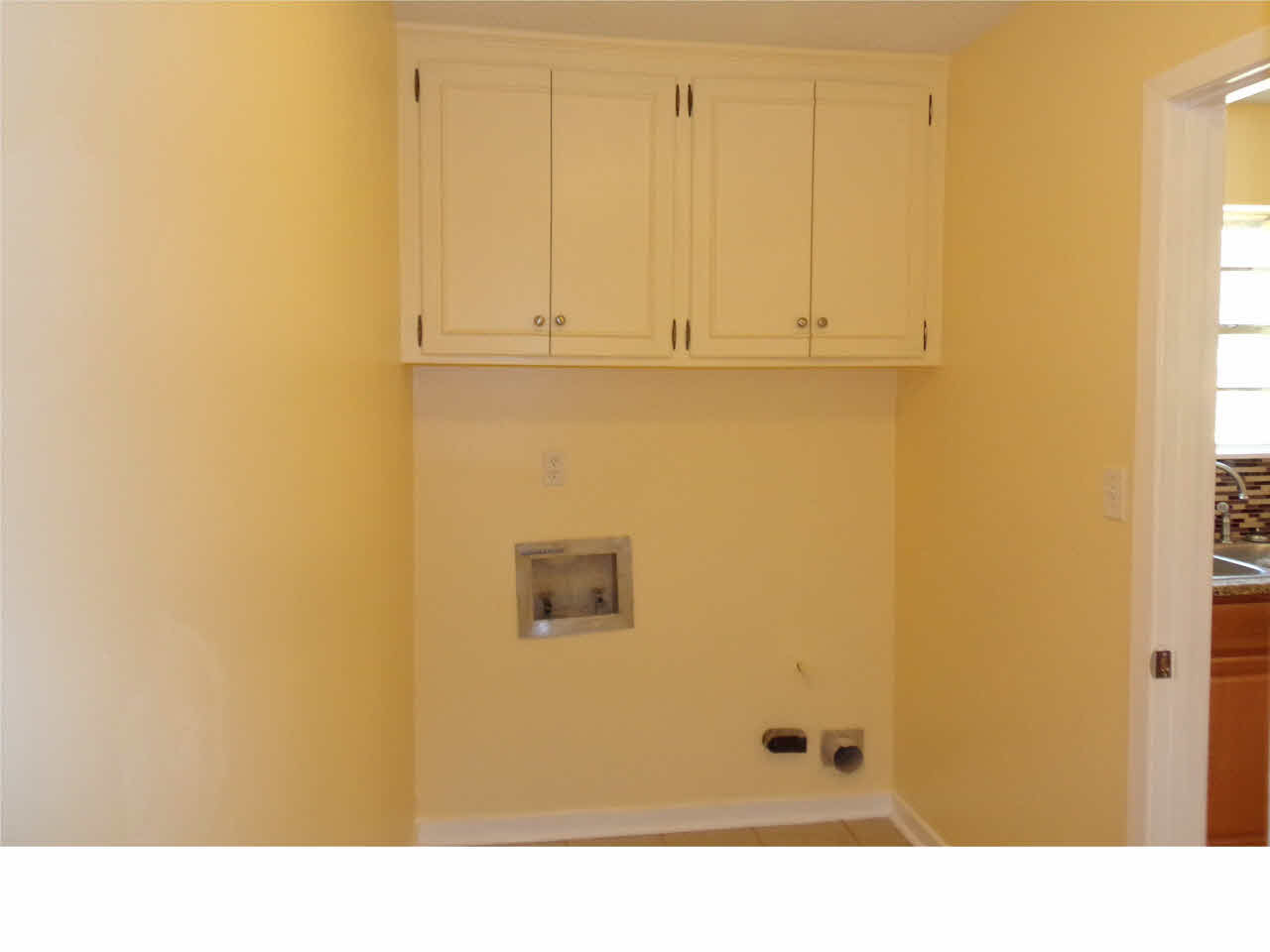503 Woodstone Road Clinton, MS 39056 - Photo 20 of 30 Laundry