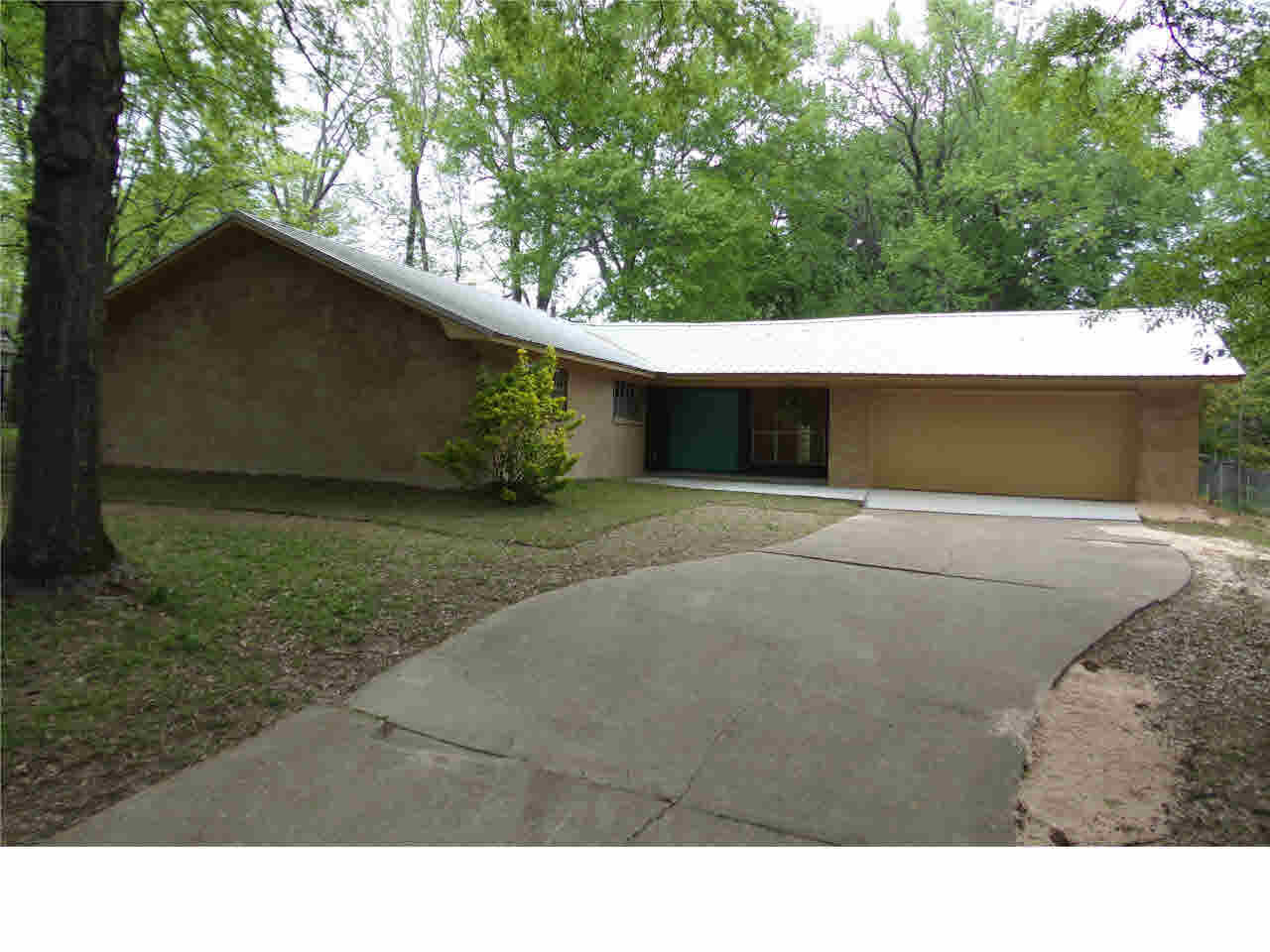 503 Woodstone Road Clinton, MS 39056 - Photo 3 of 30 Photo 3