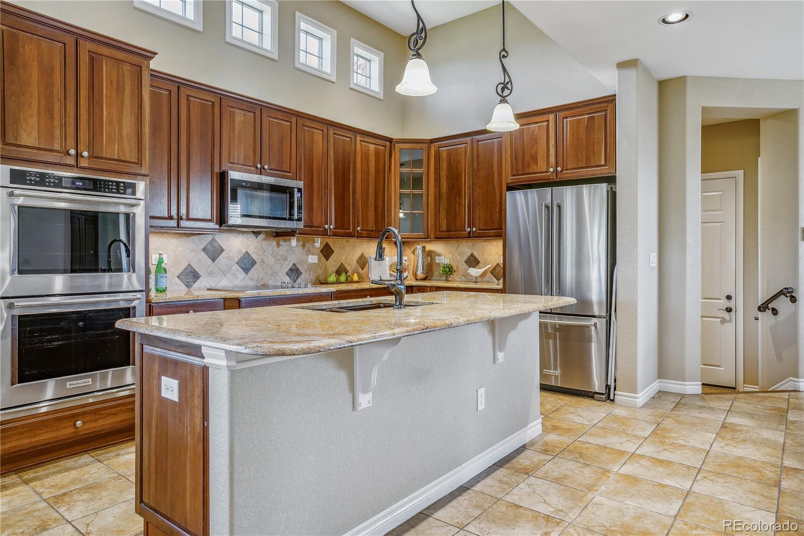 9138 Viaggio Way Highlands Ranch, CO 80126 - Photo 17 of 40