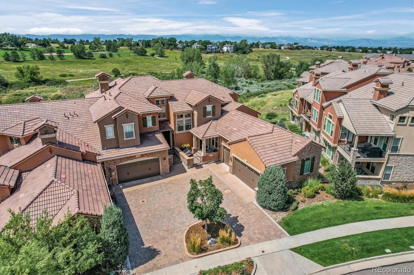 9138 Viaggio Way Highlands Ranch, CO 80126 - Photo 2 of 40