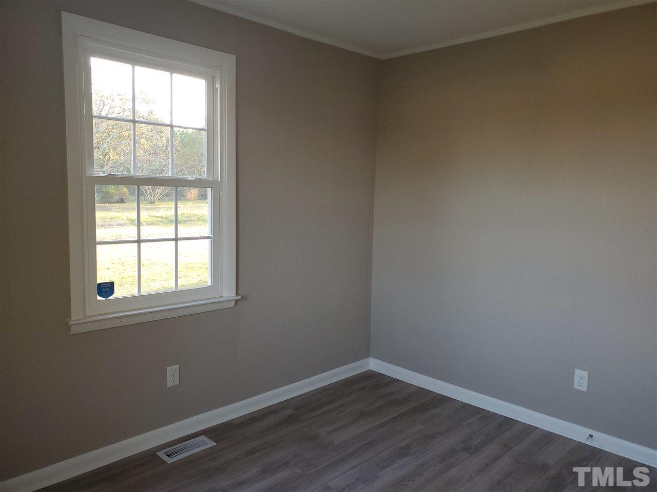 8656 Brogden Road Smithfield, NC 27577 - Photo 14 of 23 Gallery Image 14
